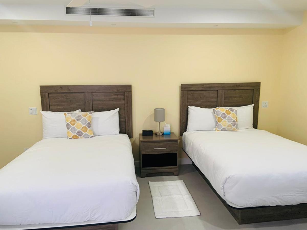The New View Inn Road Town  外观 照片